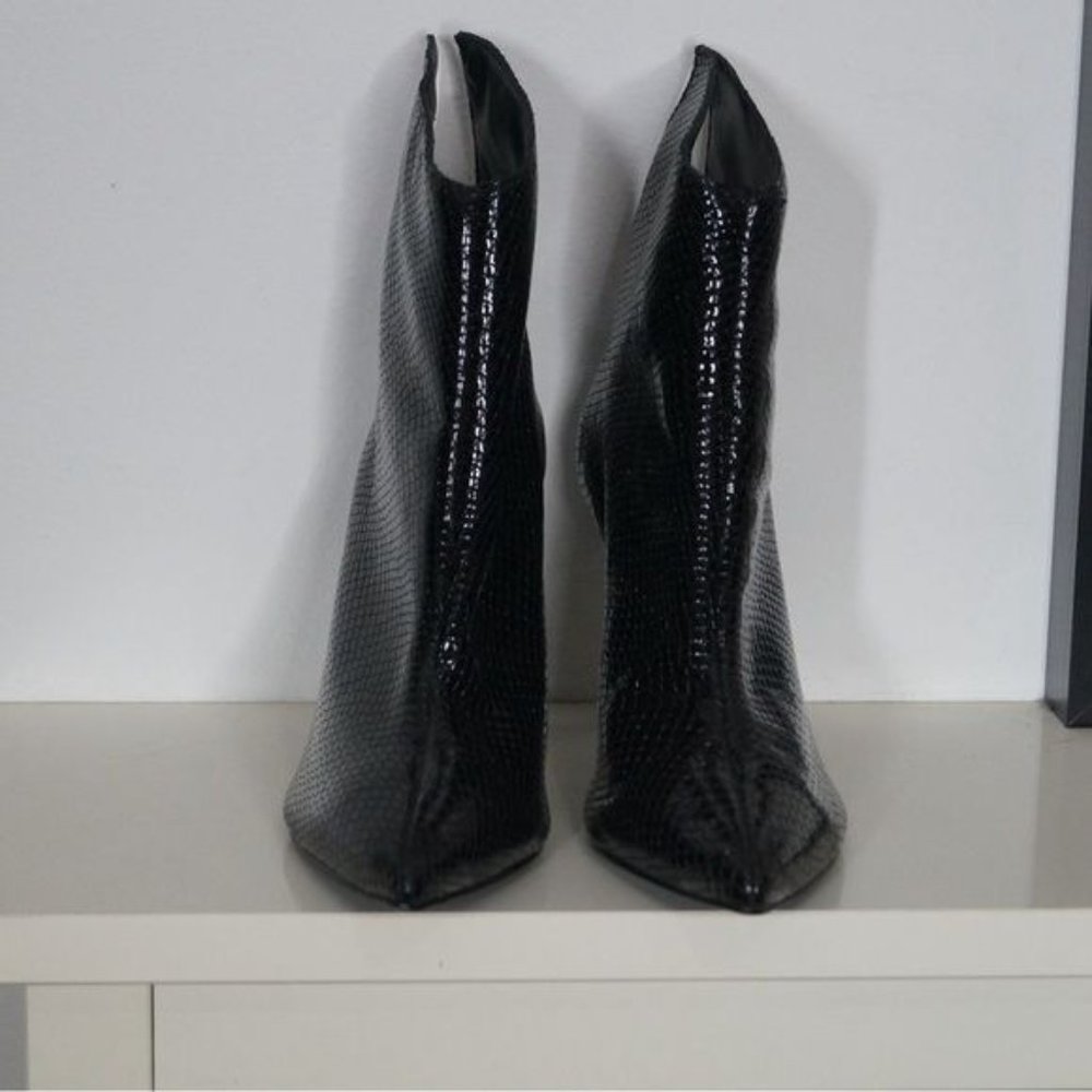 AquaHendrix High-Heel Booties Black Snake Smash Embossed Patent Leather Size 9 - Picture 2 of 7